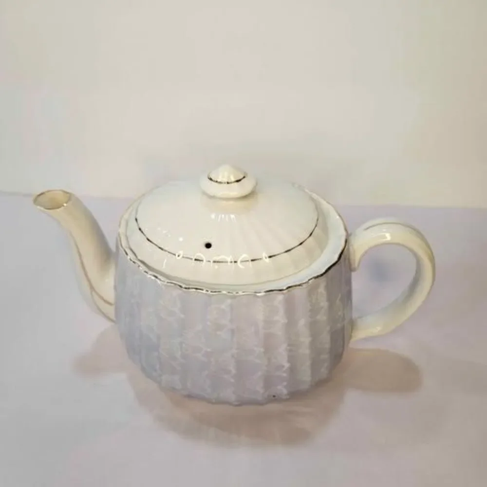 Unbranded beautiful teapot
